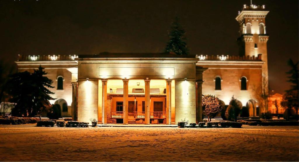 Nitsa Guest House Gori Exterior foto